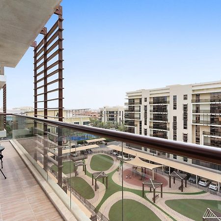 Ferienwohnung Silkhaus Luxurious 1 Bdr Next To Golf Course Abu Dhabi Exterior foto