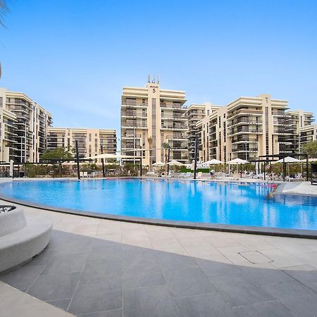 Ferienwohnung Silkhaus Luxurious 1 Bdr Next To Golf Course Abu Dhabi Exterior foto