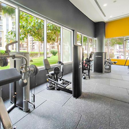 Ferienwohnung Silkhaus Luxurious 1 Bdr Next To Golf Course Abu Dhabi Exterior foto